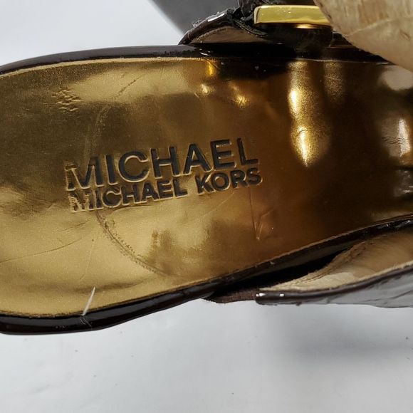 Chocolate Brown Heels by Michael Kors Size 10M. S804 - Picture 7 of 7